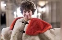 时尚圈第一神童，10岁惊艳巴黎时装周，网友却笑了：才华的尽头，还是拼爹