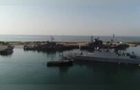 打伊朗地面战，美国国内不答应；不打，又骑虎难下