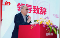 卓鹏战略十年大考交卷《穿越窄门》主题演讲 田卓鹏首发“十五五”酒业淘汰与进化生存图谱