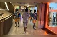 入境游客正涌入洗浴中心