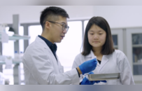 斩获日内瓦发明展银奖！北师港浸大协同攻关，用黄粉虫破解“白色污染”