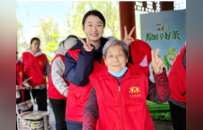 聊城高新区举办长者春日游园活动 温情守护银龄乐享春光