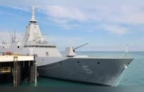 高市解禁武器出口，抛弃战后和平主义