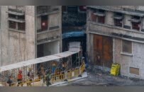 香港宏福苑近1700户居民今起分批回家收拾东西：有人准备拿回结婚证