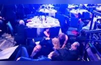 特朗普出席晚宴突发枪击，里根曾在同地遇袭