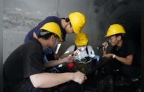 江西省首个巡检清障机器人在德兴投入现场示范应用