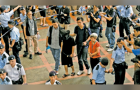 “针织大王”孙女被绑架细节曝光：被囚山洞4天，绑匪拿到2800万后逃跑