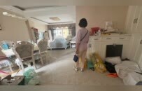 男子疑遭妻子家暴后跳楼，警方不立案后父母提刑事自诉告儿媳