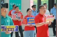 20年累计送考超3万人次 吉安爱心送考车队再出发