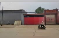 “残障老人被奴役20年”谜团，亲哥哥最新发声