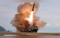 金正恩观摩朝鲜导弹现代化武器试验