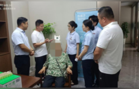 日照银行“厅堂轻养”成新宠｜成颐堂科技康养，让等候成为一种享受