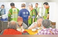 南昌东湖区有家“爱满仓” 为高龄孤寡老人、残障人士、环卫工人等免费提供午餐