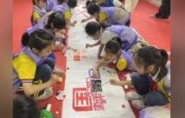 以“小先锋”撬动“大防线”，让禁毒教育从校园走向社会