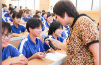 鹅坡武校开展第三期女生青春期专题教育讲座