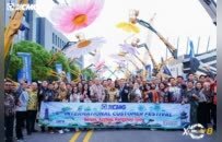 徐工国际客户节开幕式，隐藏主角是这群“钢铁巨人”