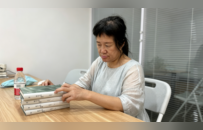 余秀华：一个赘婿，困了我母女20年