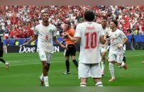 首个世界杯8强产生！摩洛哥3-0完胜加拿大