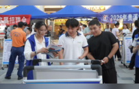 贵溪市举办专场招聘会，实现“休闲遛弯、就近求职”全新体验