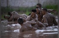 瑞金：泥潭训练 磨砺胆气（图）