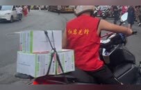 男子免费为彭水救援摩托车修车，“骑摩托车不差我一个，我就是给这群人做后方保障”