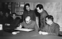 开国上将中唯一没打过仗的人，他的墓前每年都有无名鲜花