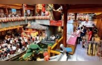 这座万亿之城，彻底出圈了
