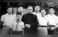 开国上将中唯一没打过仗的人，他的墓前每年都有无名鲜花
