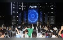 22℃的山风里听歌是什么体验？庐山露天音乐现场告诉你（图）
