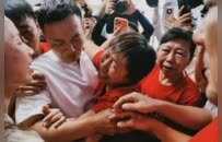 上饶男子2岁时走失 南昌民警用AI技术找回失散39年的他