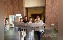 千年瓷都申遗成功这份报纸也火了！游客：我要带回家收藏