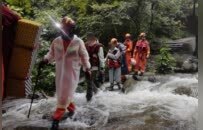 突发山洪！两名青年被困深山，萍乡消防跋涉1个多小时找到