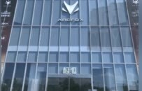 南昌一网约车司机冲着超长三电延保买极狐汽车，提车后发现有限制条件，极狐4S店：我可以不说