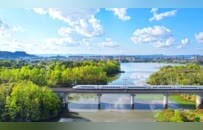 低空织网，蓝天作证——梁平前7月PM2.5降近三成背后的“治气逻辑”