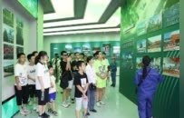 暑期“进厂”火了！江西工业旅游凭什么让人排队打卡