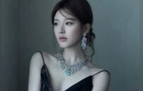 杨紫逆袭、周冬雨放缓…90花时尚资源大洗牌