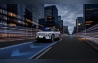 2026成都车展：长安马自达MAZDA EZ-60激光版正式预售 打造智驾时代的驾驶者之车，