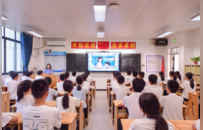 云阳公安：以法治之力 点亮新学期平安之光