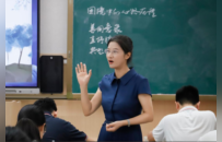 以心为灯 逐光而行——记重庆市八中两江金溪中学副校长、语文教师崔敏