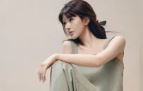 时尚圈“官宣战”打响了！杨幂、王一博、赵露思携品牌新身份登场