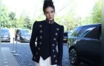 时尚圈“必吃榜”拿破仑夹克，怎么穿时髦？周也、邓为等多位明星给出答案