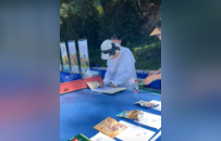 汇聚微光暖生灵！“爱心投喂站”携手航海王开展流浪猫粮公益捐赠活动