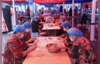 柘城县多位先进典型齐聚徐园社区，共办暖心邻里宴