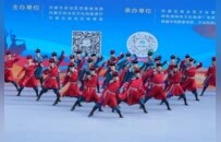 舞动内蒙古 | 从嘎查村到自治区舞台：他们用一支舞，跳出了群众文化的高光时刻