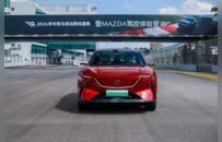 长安马自达 2026 粉丝盛典启幕 EZ‑60 激光版正式上市