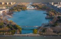 雨线向北：干涸30年泉水复涌，从“百年一遇”到“年年遇”，北方城市如何与极端降雨共处