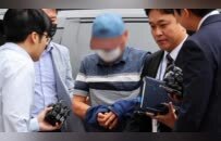 10万人签名严惩请愿书，韩国“警二代”杀高中女生案一审被判无期