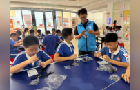 一钉一铆拼旧梦，少年巧手续新篇