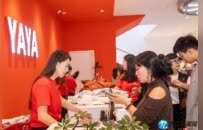 共青城：服装小镇迎来消费小高峰（图）