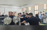 登封市中岳街道商会开展会员企业走访座谈活动